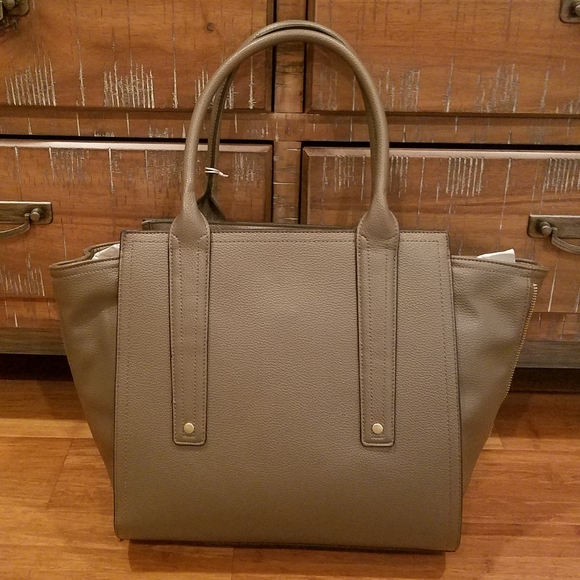 3.1 Phillip Lim x Target Bag - Picture 4 of 6